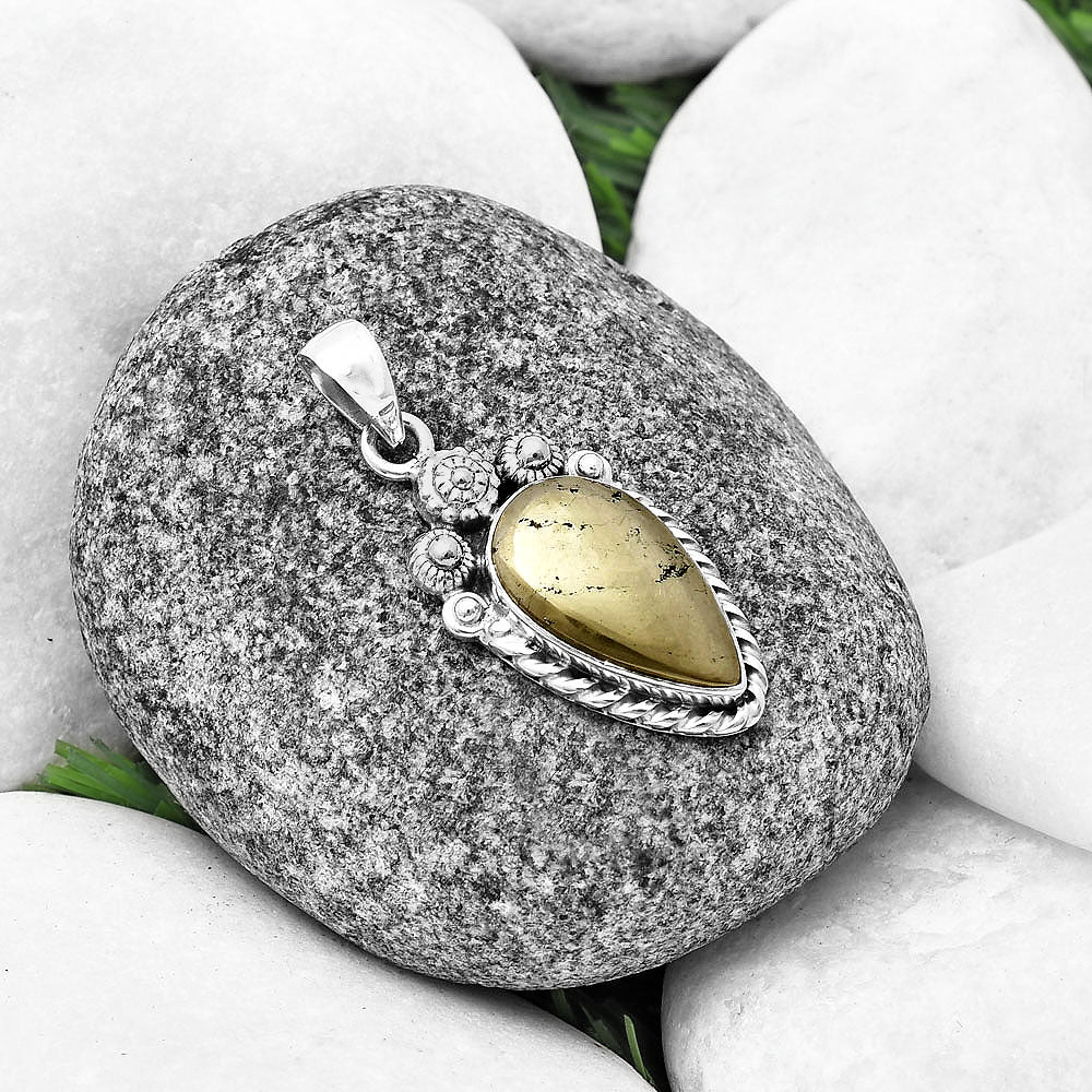 Apache Gold Healer's Gold - Arizona Pendant P-1616 SDP140629