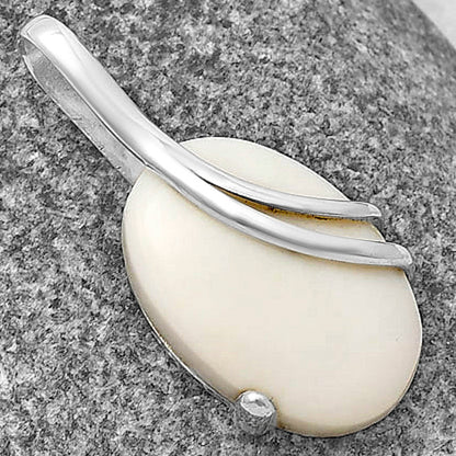 Natural White Opal Pendant P-1165 SDP140709