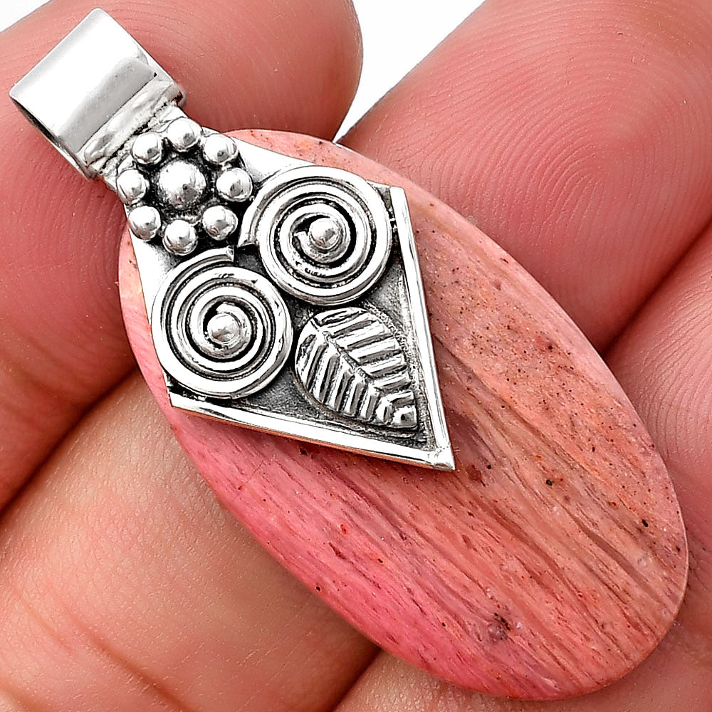 Natural Owl - Pink Tulip Quartz Pendant P-1649 SDP141000