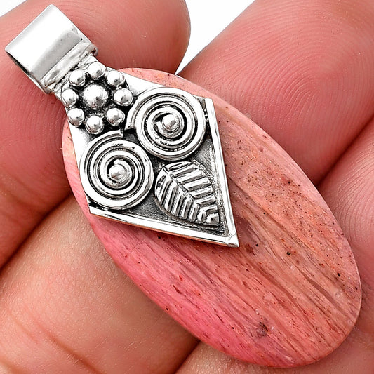 Natural Owl - Pink Tulip Quartz Pendant P-1649 SDP141000