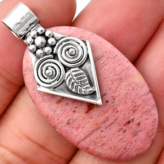 Natural Owl - Pink Tulip Quartz Pendant P-1649 SDP141018