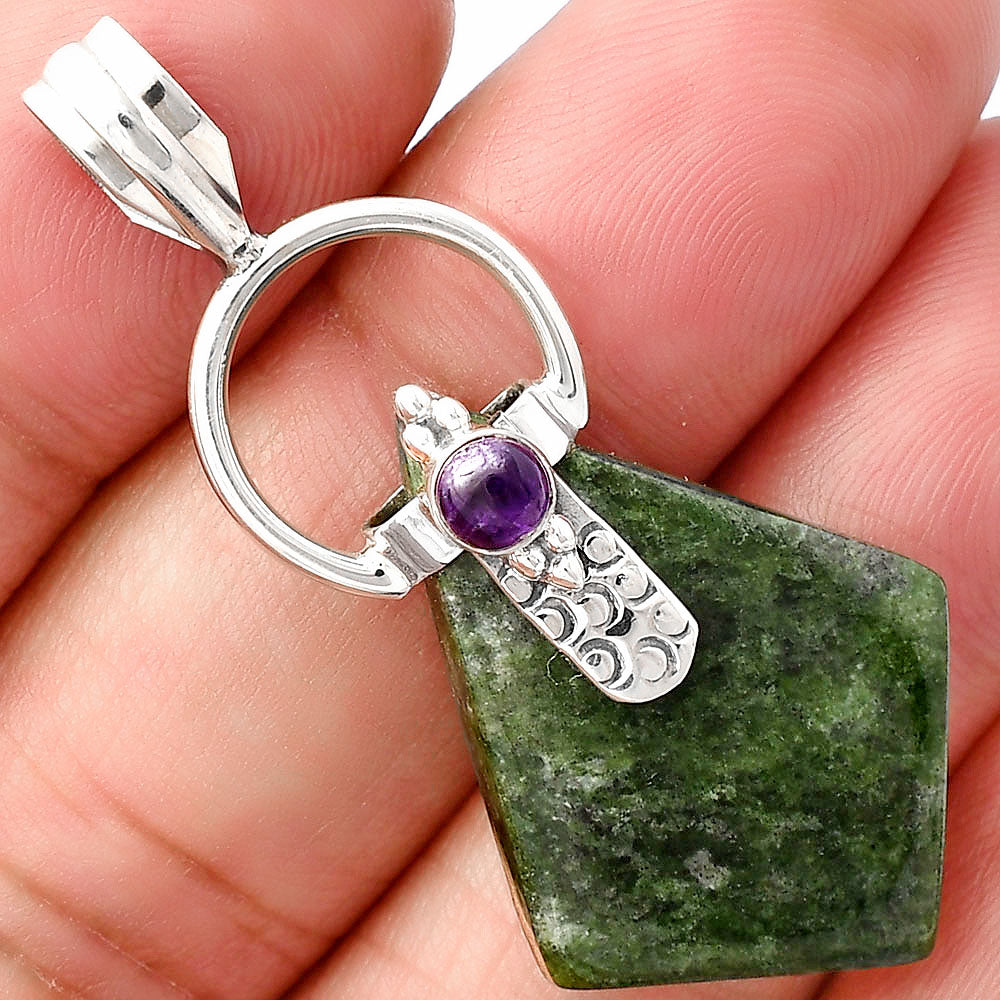 Natural Serpentine & Black Onyx Pendant P-1723 SDP141206