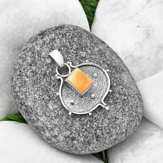 Natural Spiny Oyster Shell - Arizona Pendant P-1403 SDP141323