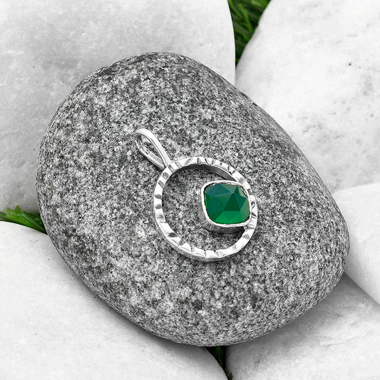 Natural Green Onyx Pendant P-1067 SDP141363