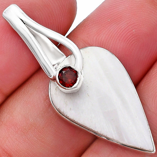 Natural White Scolecite & Garnet Pendant P-1251 SDP144260