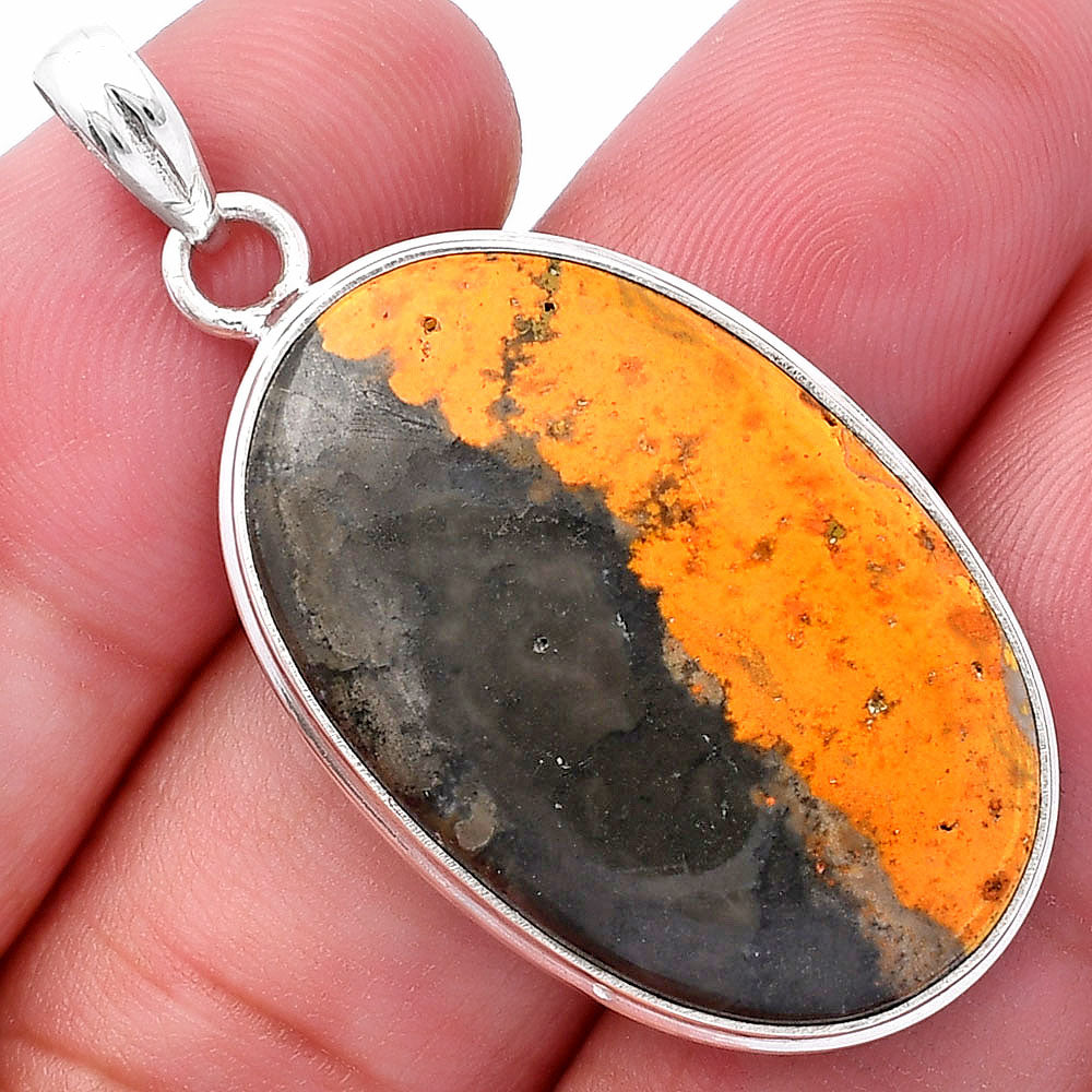 Top Grade Indonesian Bumble Bee Pendant P-1124 SDP145469