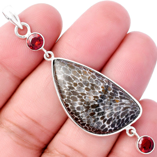 Natural Stingray Coral & Garnet Pendant P-1123 SDP145697
