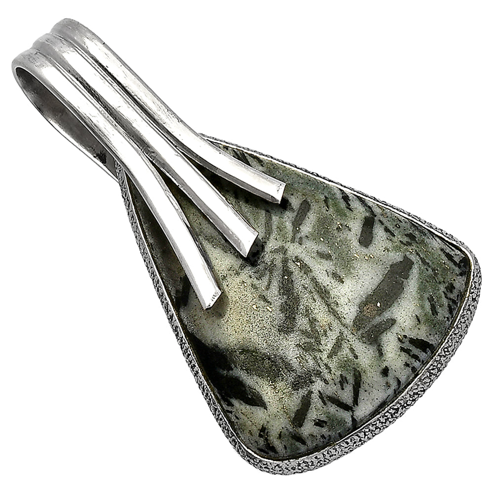 Natural Hornblende Pendant P-1167 SDP147419