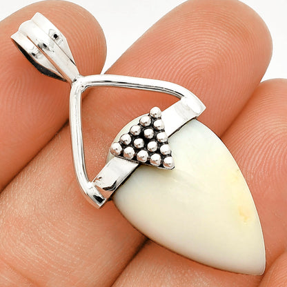 Natural White Opal Pendant P-1722 SDP149182