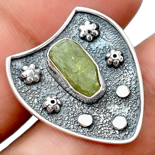 Natural Green Kyanite Rough - India Pendant P-1477 SDP154583