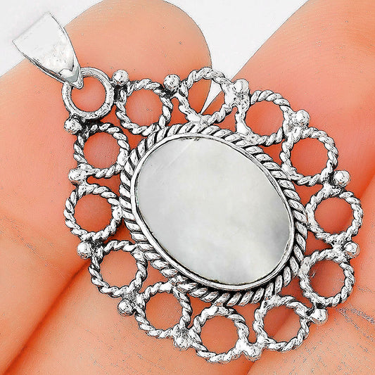 Natural Mother Of Pearl Pendant P-1009 SDP155451