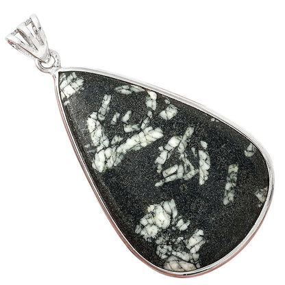 Natural Hornblende Pendant P-1001 SDP156020