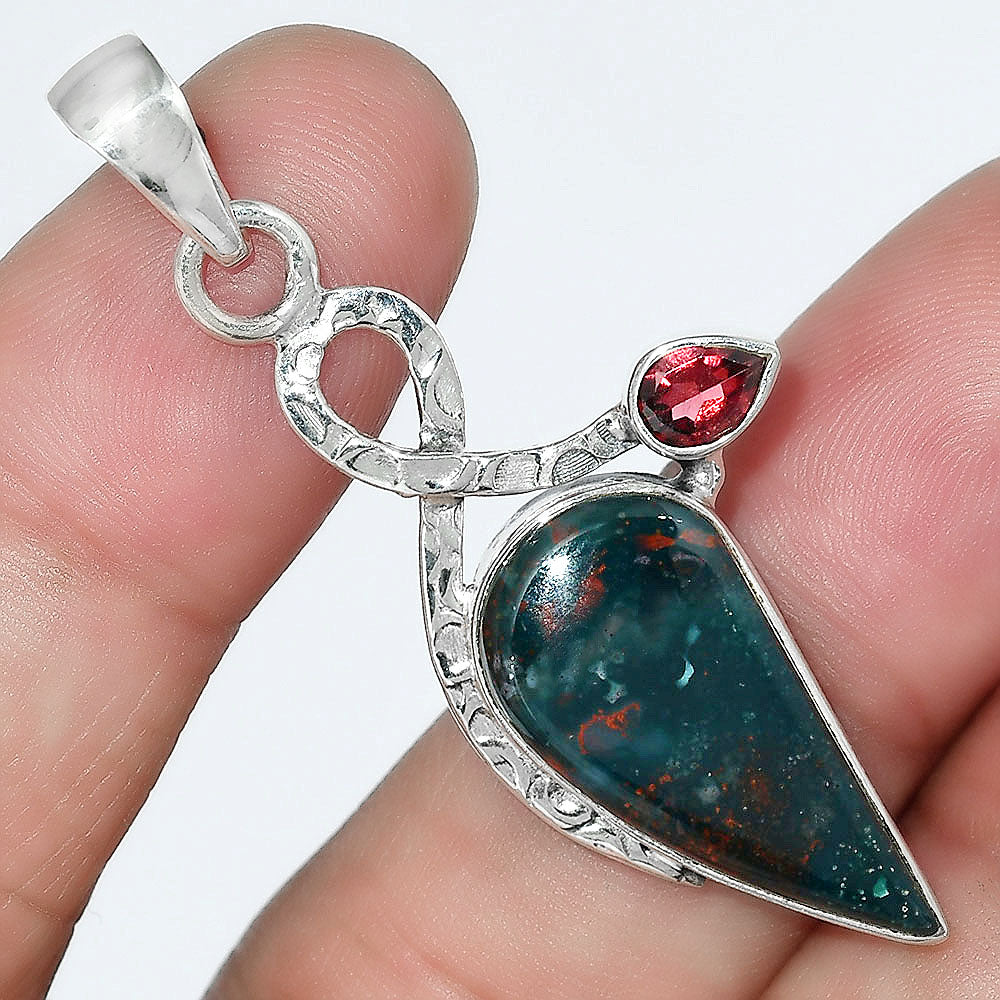 Natural Blood Stone - India & Garnet Pendant P-1111 SDP156073