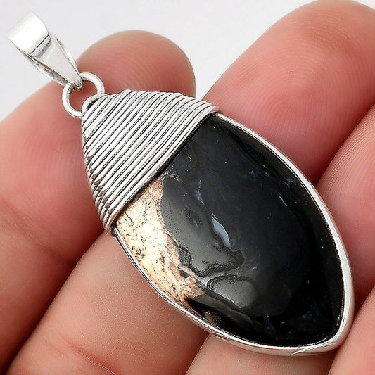 Natural Black Root Plume Agate Pendant P-1411 SDP156090