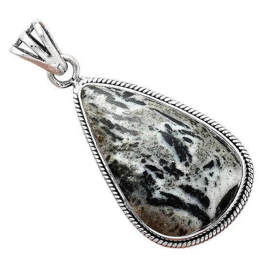 Natural Hornblende Pendant P-1056 SDP156162
