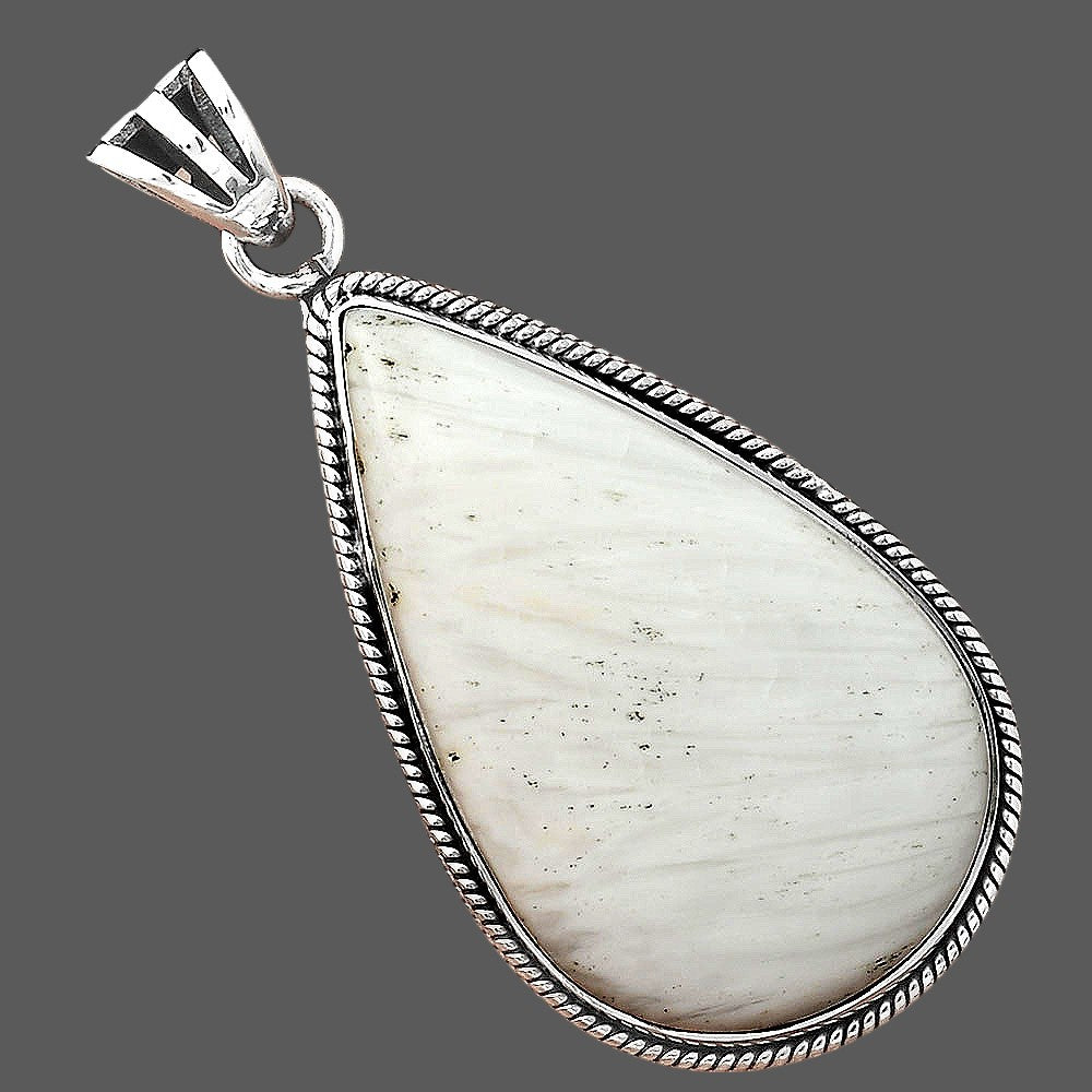 Natural White Scolecite Pendant P-1056 SDP156199