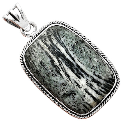 Natural Hornblende Pendant P-1056 SDP156218