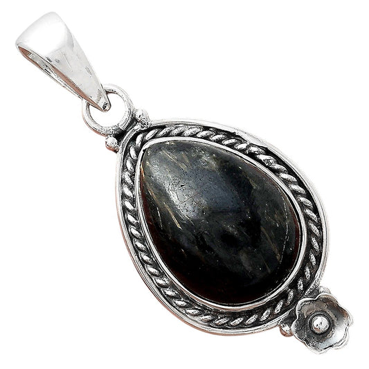 Natural Nuummite Pendant P-1620 SDP156344
