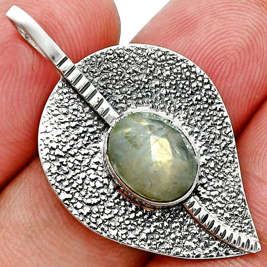 Rainbow Moonstone Checker - India Pendant P-1218 SDP157434