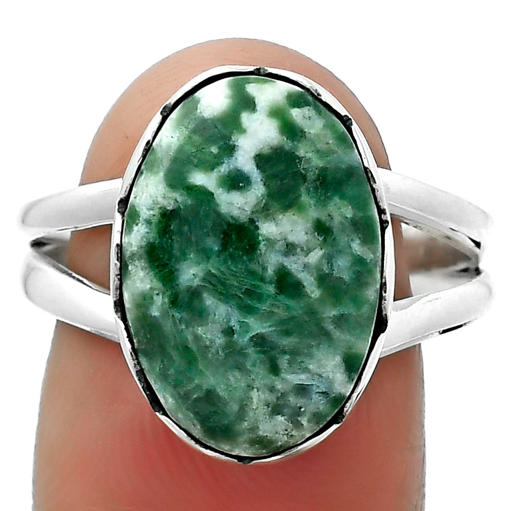 Natural Dioptase Ring size-9 R-1338 SDR156177