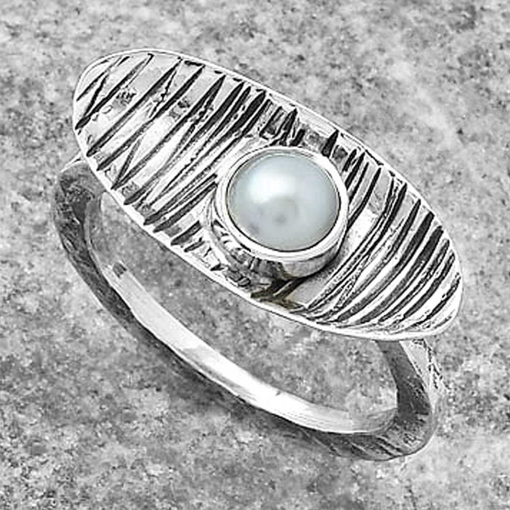 Natural Fresh Water Pearl Ring size-8.5 R-1573 SDR156690