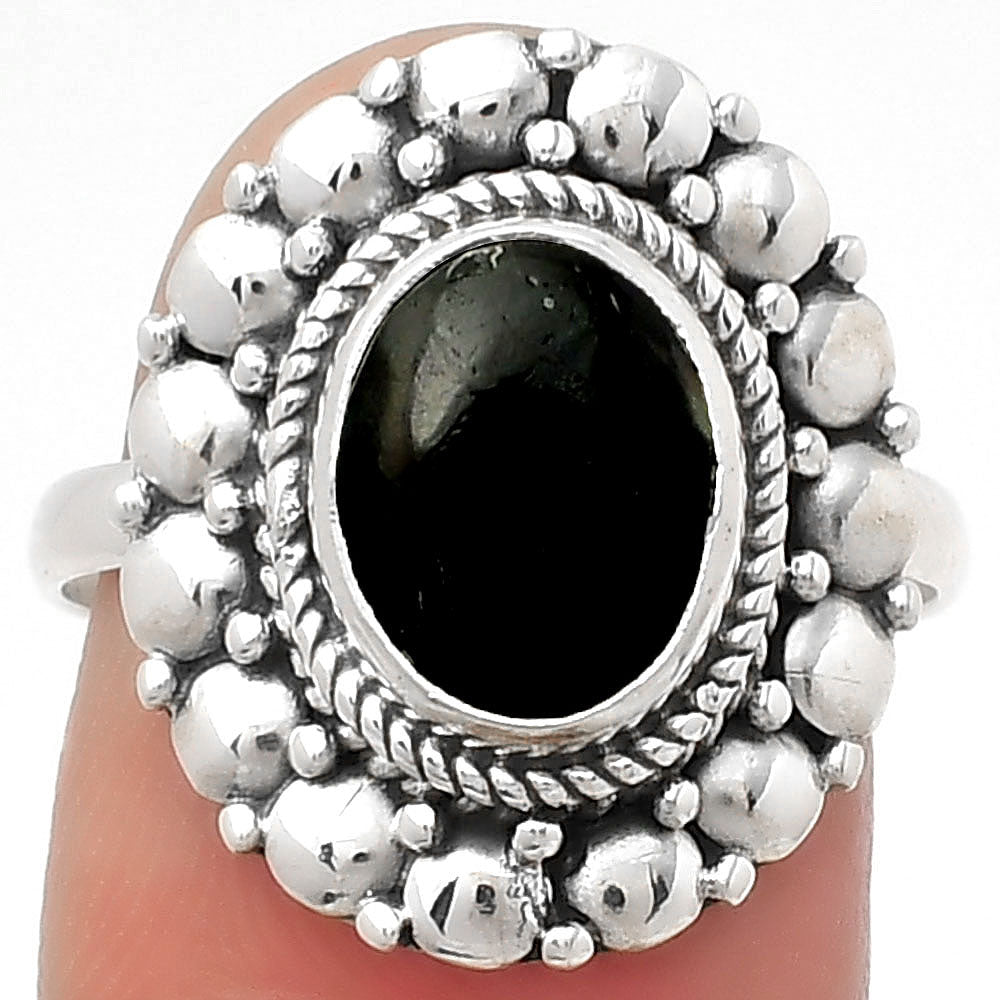 Natural Nuummite Ring size-8.5 R-1399 SDR157829