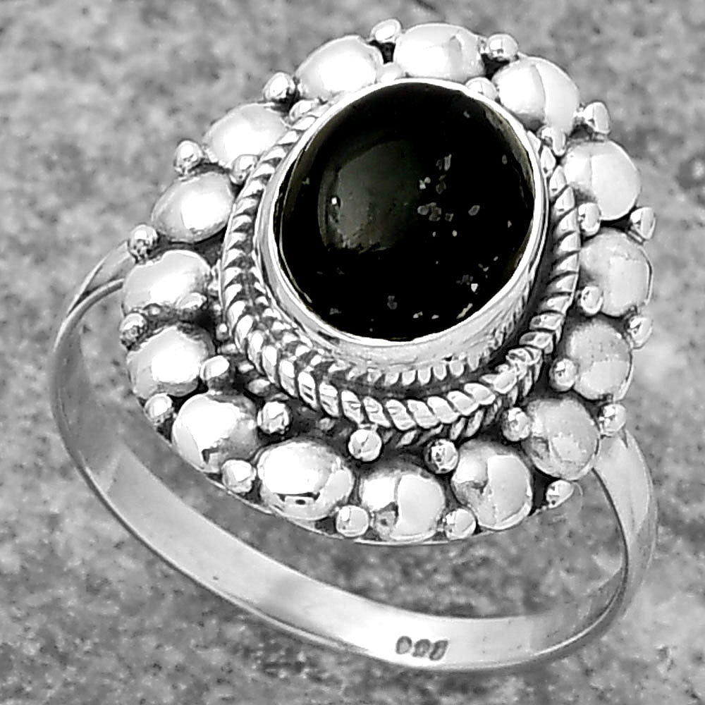 Natural Nuummite Ring size-9 R-1399 SDR157833