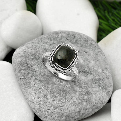Natural Nuummite Ring size-9 R-1332 SDR161429
