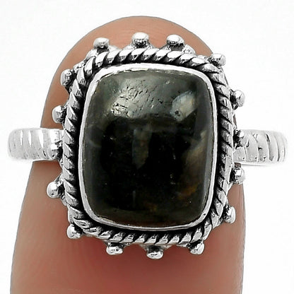 Natural Nuummite Ring size-8.5 R-1332 SDR161465