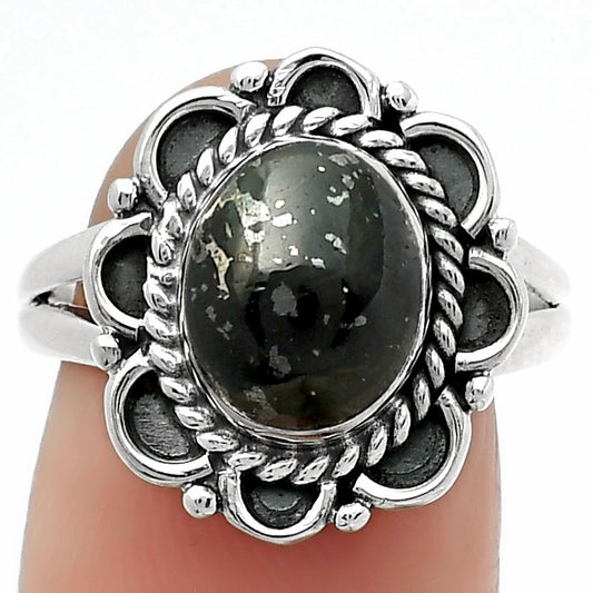 Natural Nuummite Ring size-7.5 R-1256 SDR161499