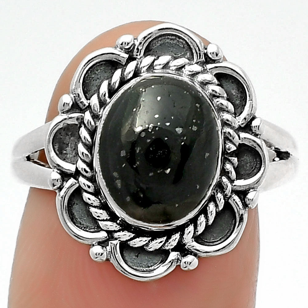 Natural Nuummite Ring size-8 R-1256 SDR161507