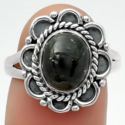 Natural Nuummite Ring size-7.5 R-1256 SDR161510