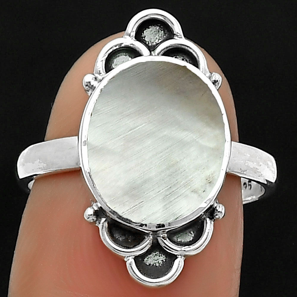 Natural Mother Of Pearl Ring size-7.5 R-1104 SDR162105