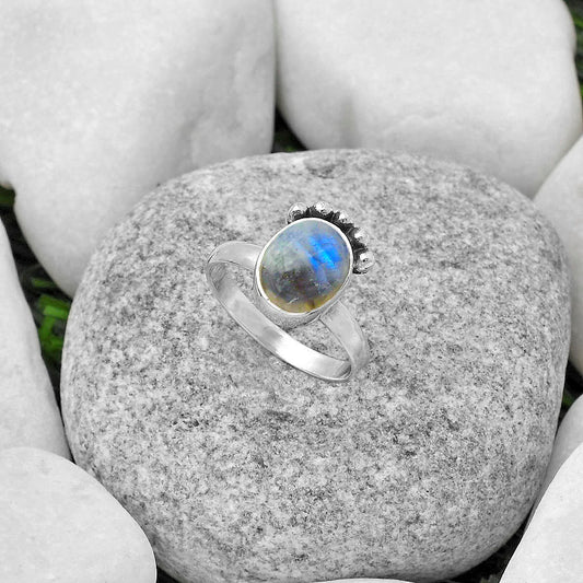 Natural Rainbow Moonstone - India Ring size-7 R-1222 SDR166819