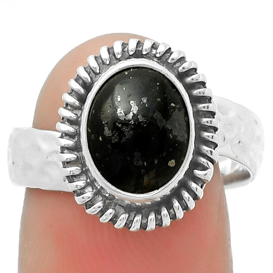Natural Nuummite Ring size-8 R-1279 SDR167855