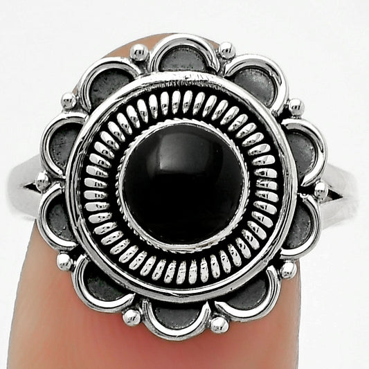 Natural Black Onyx - Brazil Ring size-7.5 R-1256 SDR168543