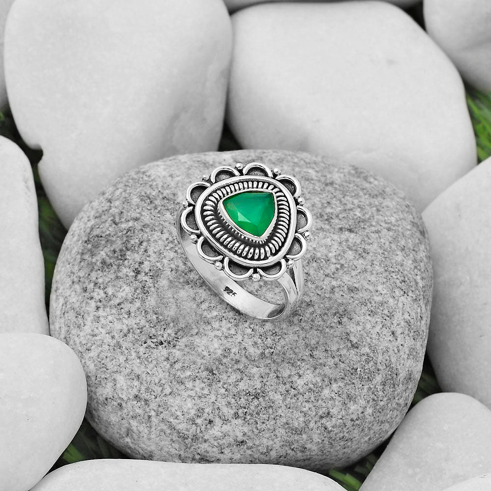 Natural Green Onyx Ring size-8.5 R-1256 SDR168562