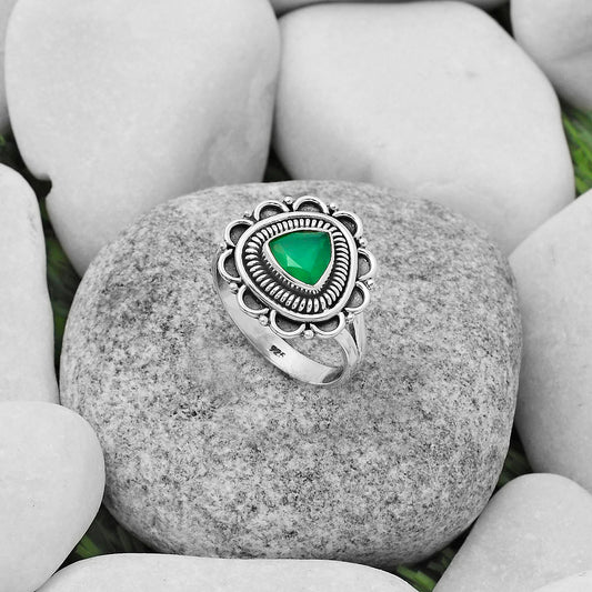 Natural Green Onyx Ring size-8.5 R-1256 SDR168562