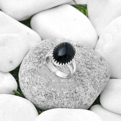 Natural Nuummite Ring size-7 R-1210 SDR172369