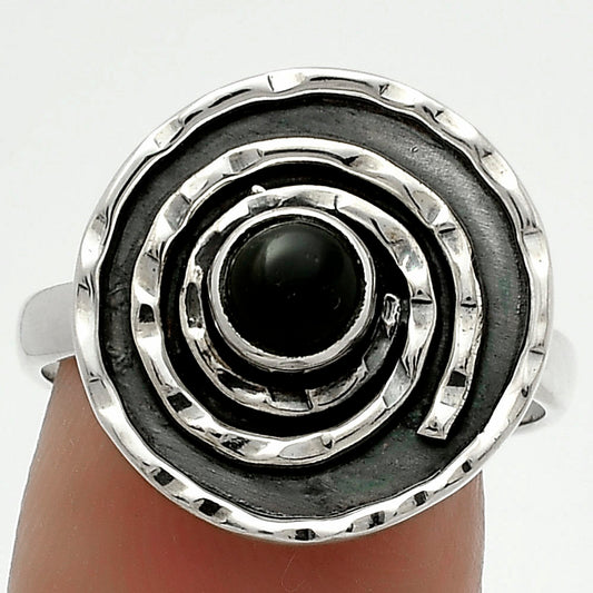 Spiral - Natural Black Onyx - Brazil Ring size-7 R-1361 SDR175283