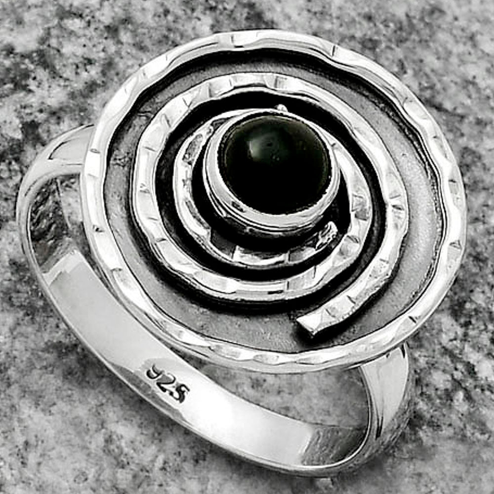 Spiral - Natural Black Onyx - Brazil Ring size-7 R-1361 SDR175283