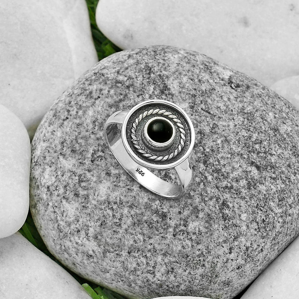 Natural Black Onyx - Brazil Ring size-8 R-1439 SDR175734