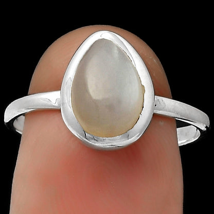 Natural Srilankan Moonstone Ring size-8.5 R-1004 SDR179240