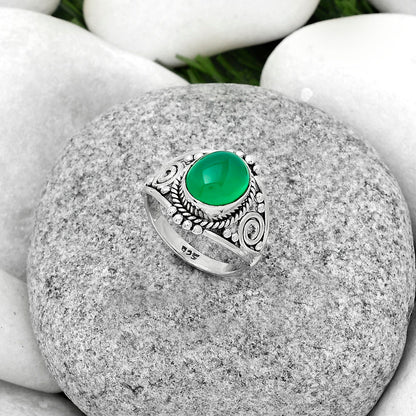 Natural Green Onyx Ring size-7 R-1270 SDR179578