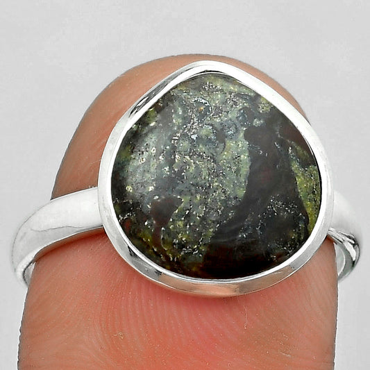 Dragon Blood Stone - South Africa Ring size-8.5 R-1007 SDR180197