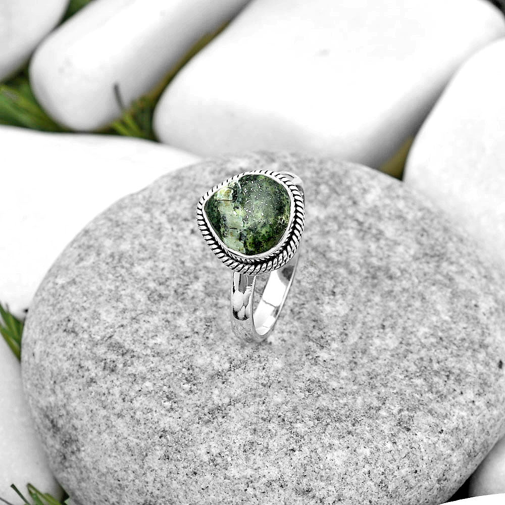 Natural Chrysotile Ring size-7 R-1009 SDR180404