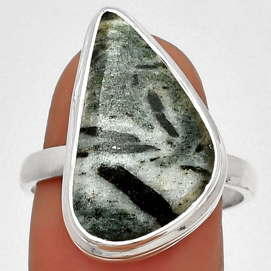 Natural Hornblende Ring size-8.5 R-1007 SDR181177