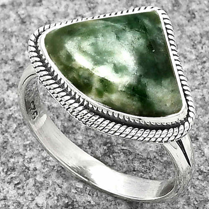 Natural Dioptase Ring size-8 R-1009 SDR181306