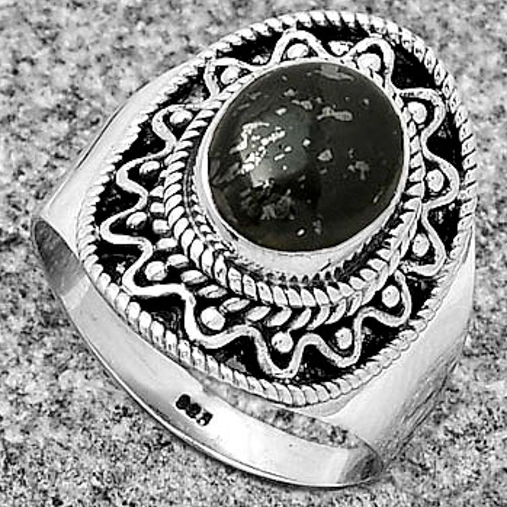 Natural Nuummite Ring size-8 R-1501 SDR182536