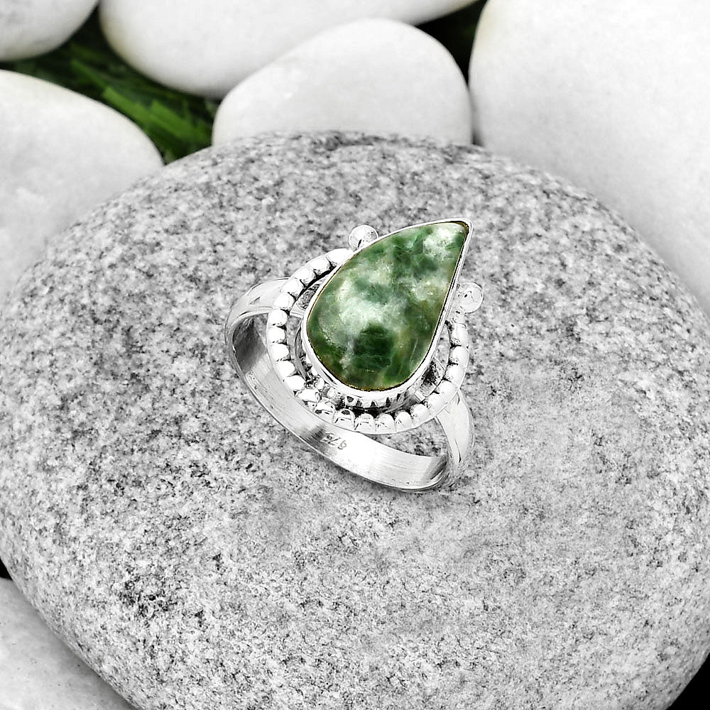 Natural Dioptase Ring size-9 R-1518 SDR184345